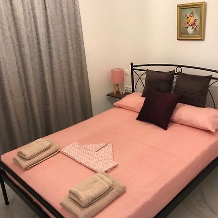 Μανολια Apartment Porto Heli Exterior foto