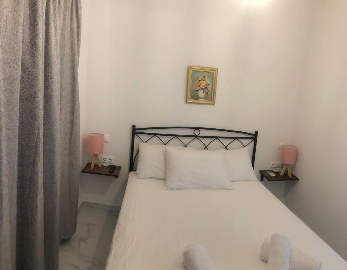 Μανολια Apartment Porto Heli Exterior foto